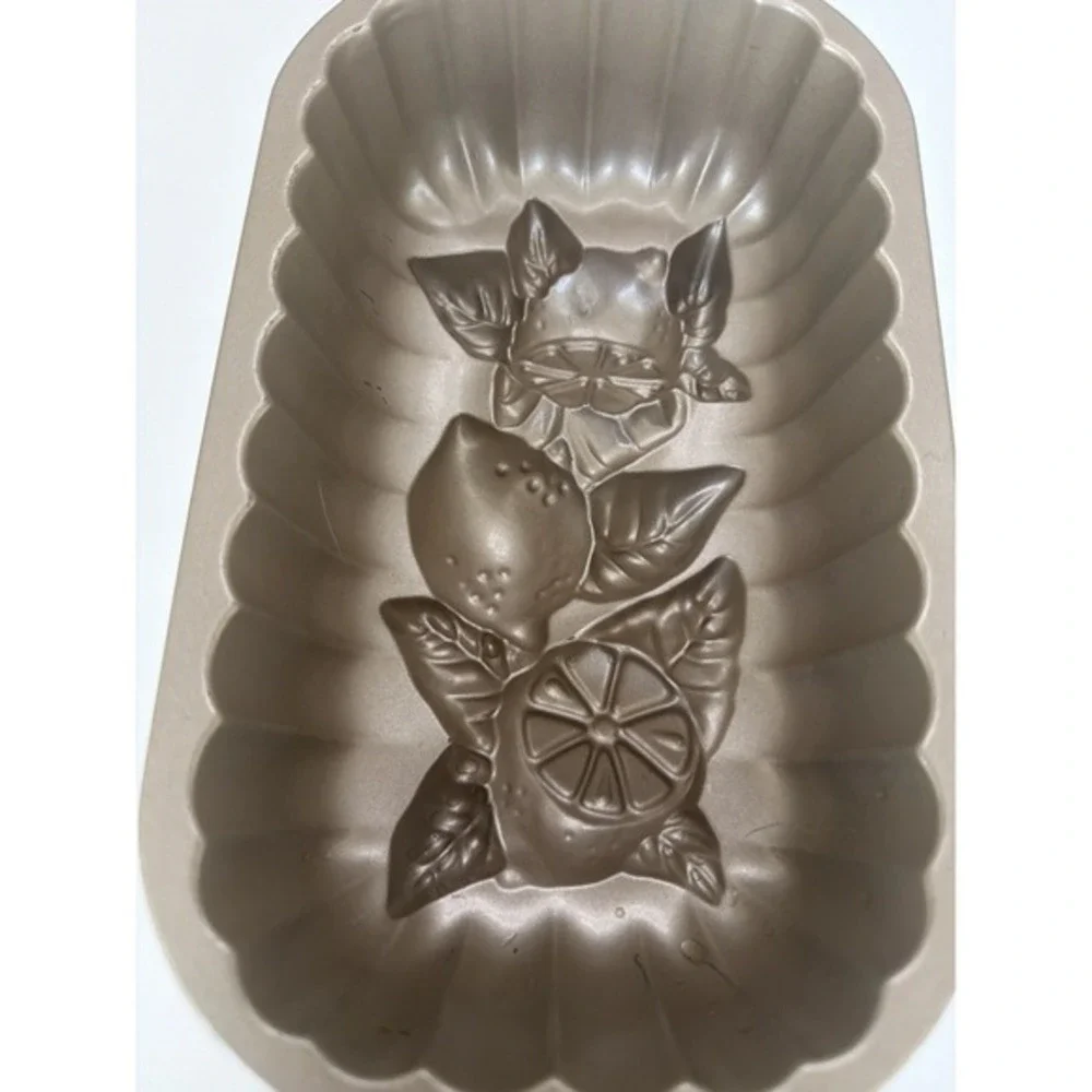 Nordic Ware Lemon Bread Pan Cast Aluminum Loaf Pan Made in USA Lemon Mold.  5114